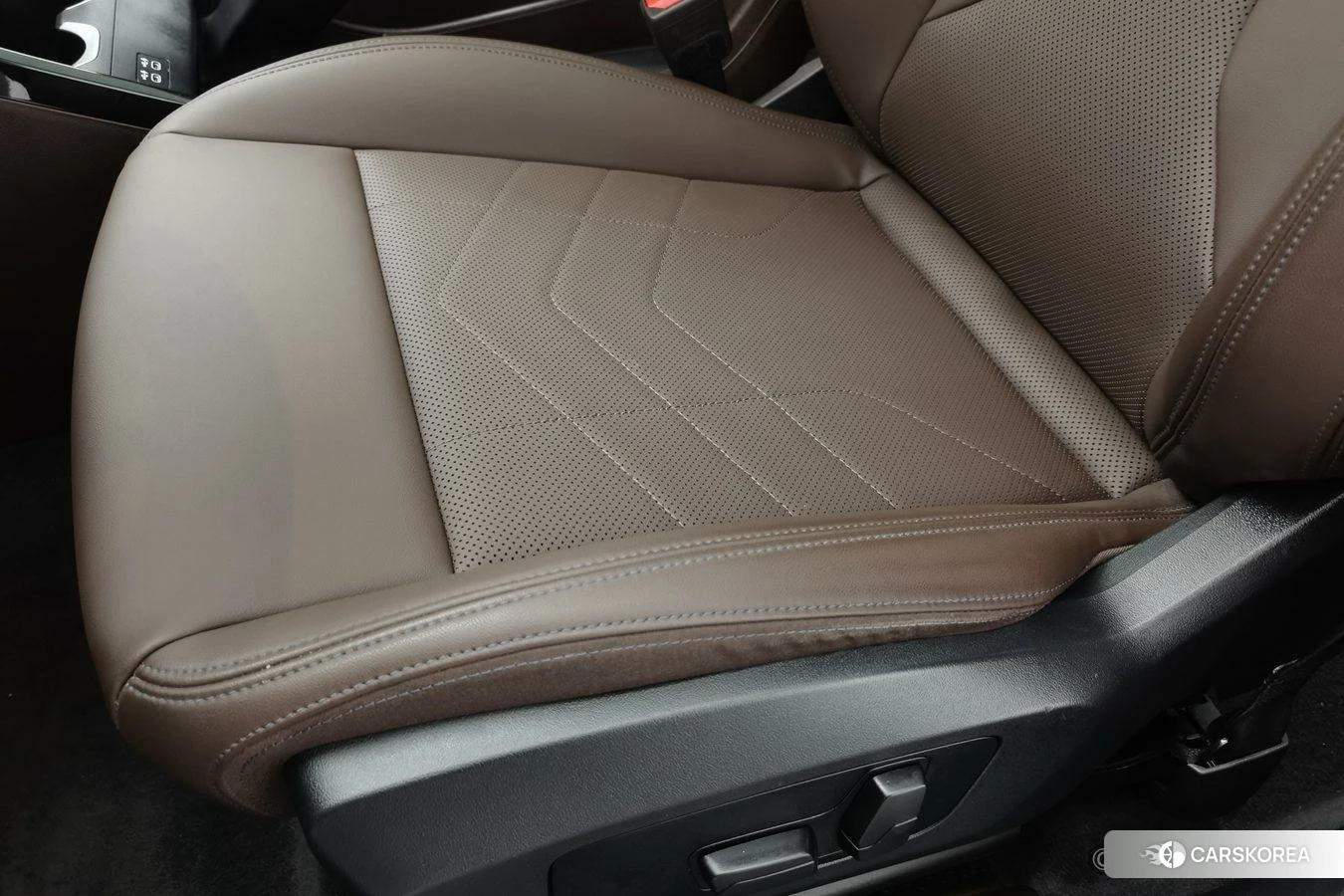 BMW X1 id 4510849 из Китая 20