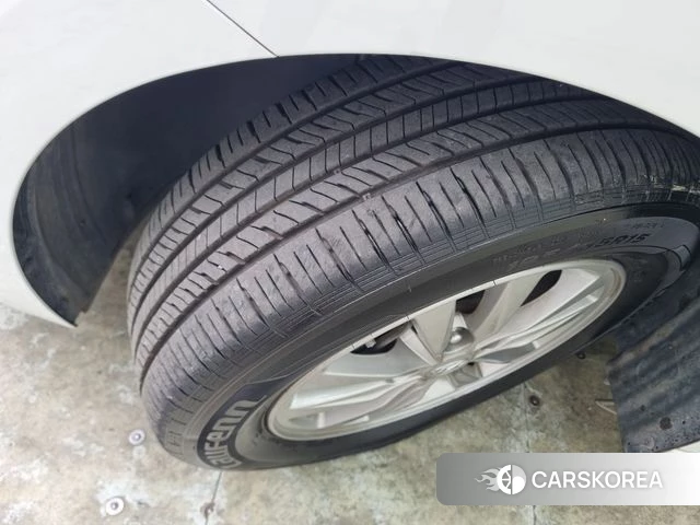 Hyundai The New Avante AD id 4232423 из Кореи 16