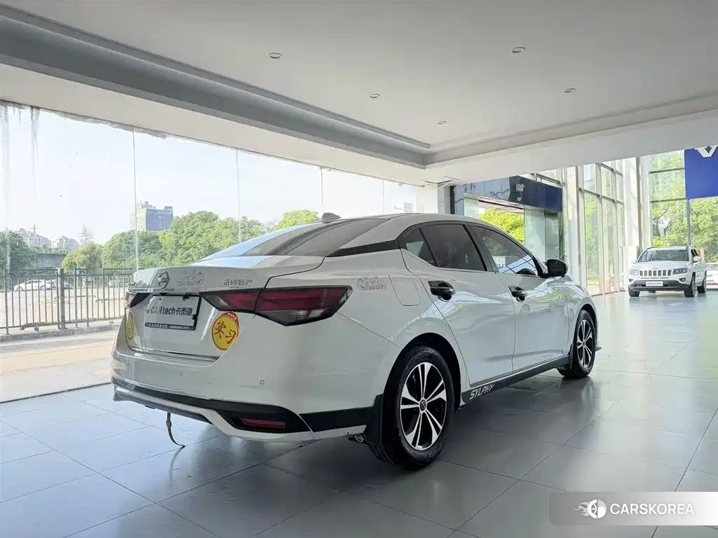 Nissan Sylphy id 4538565 из Китая 10