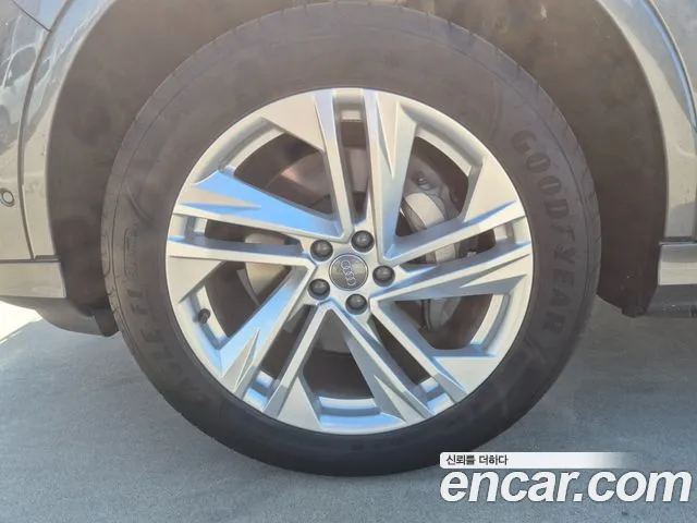 Audi Q7 (4M) id 2848853 из Кореи 16