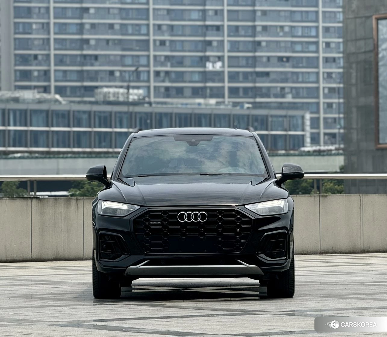 Audi Q5L 2023 Черный из Китая, фото 6