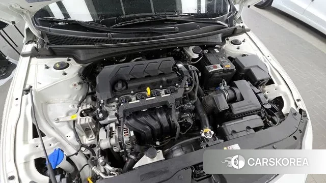 Hyundai The New Avante (CN7) id 3523733 из Кореи 16