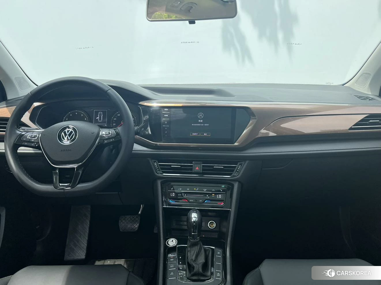 Volkswagen Tharu 2020 Темно-серый из Китая, фото 6