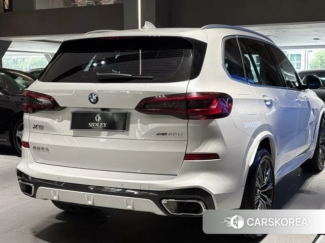 BMW X5 id 4297388 из Китая 17