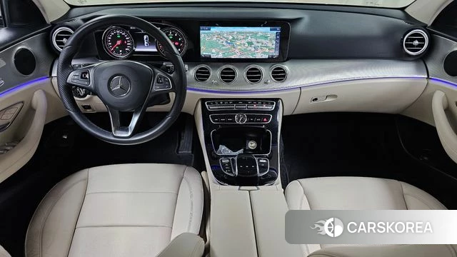 Mercedes-Benz E-Class W213 id 4873630 из Кореи 26