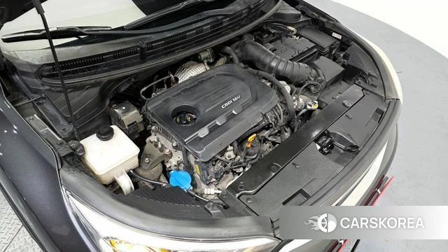 Kia Stonic id 3796398 из Кореи 16