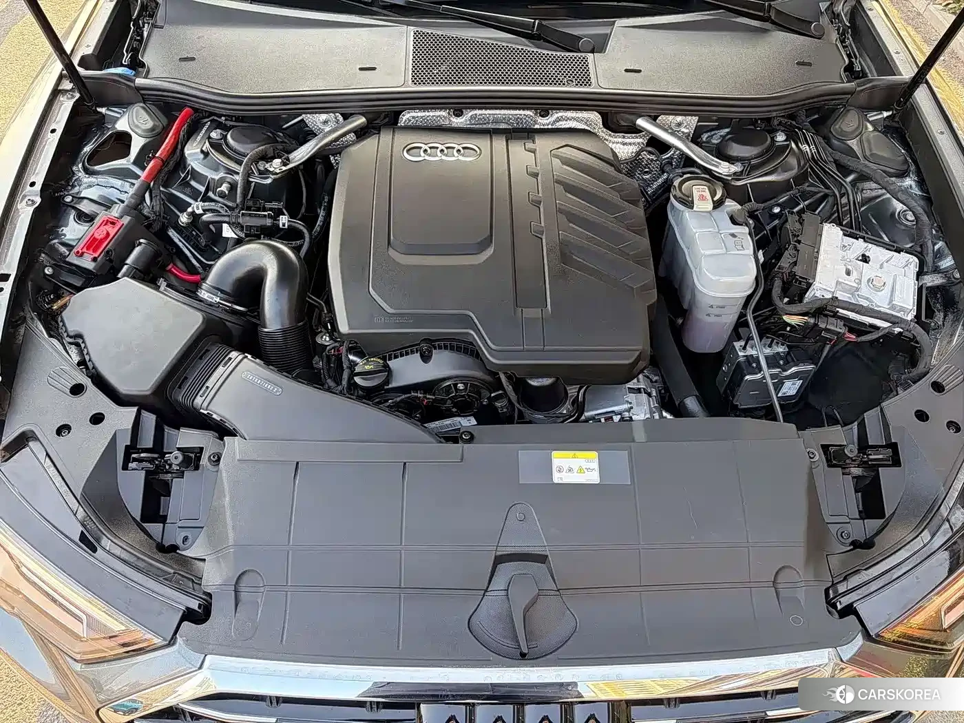 Audi A6L id 4548186 из Китая 9