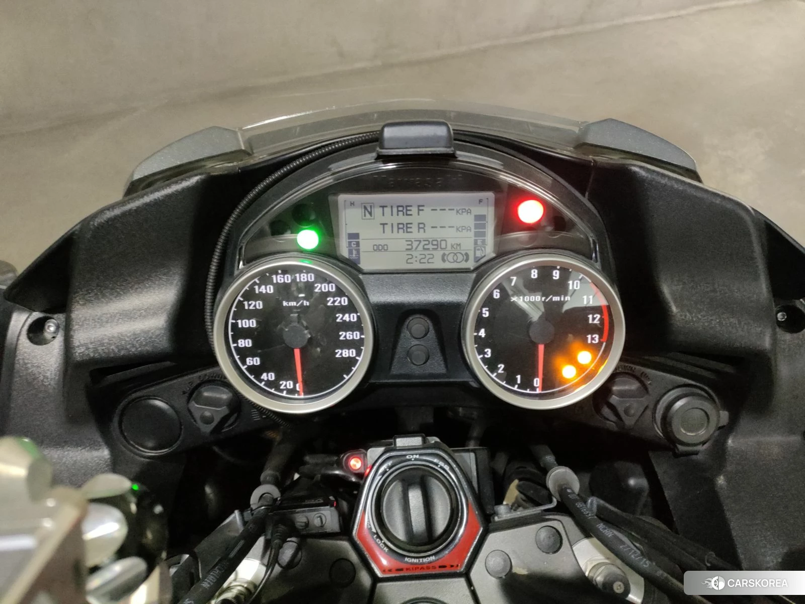 Kawasaki 1400GTR id 3947673 из Японии 6