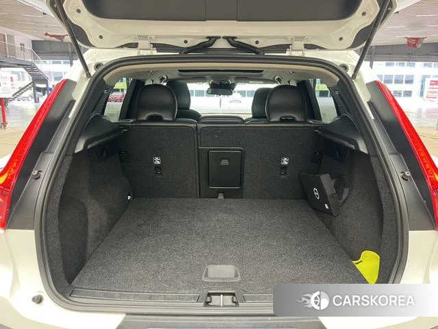 Volvo XC40 id 4213415 из Китая 11