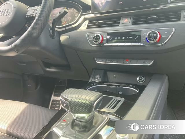 Audi A4L id 4290239 из Китая 7