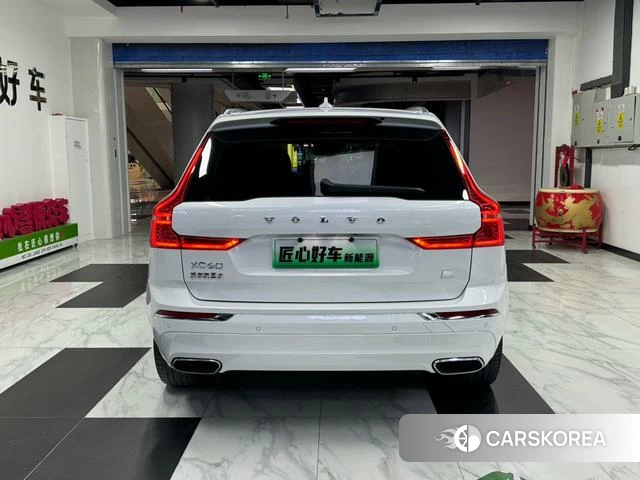 Volvo XC60 PHEV id 3889109 из Китая 15
