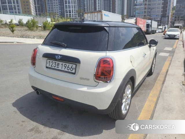 Mini Cooper id 4310481 из Кореи 16