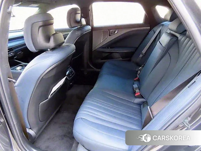 Kia The New K8 id 3079907 из Кореи 16