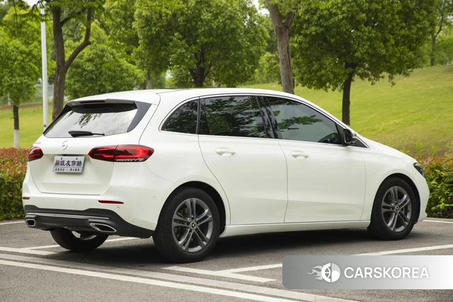 Mercedes-Benz Class B id 4328689 из Китая 26