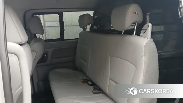 Hyundai The New Grand Starex id 3681715 из Кореи 9