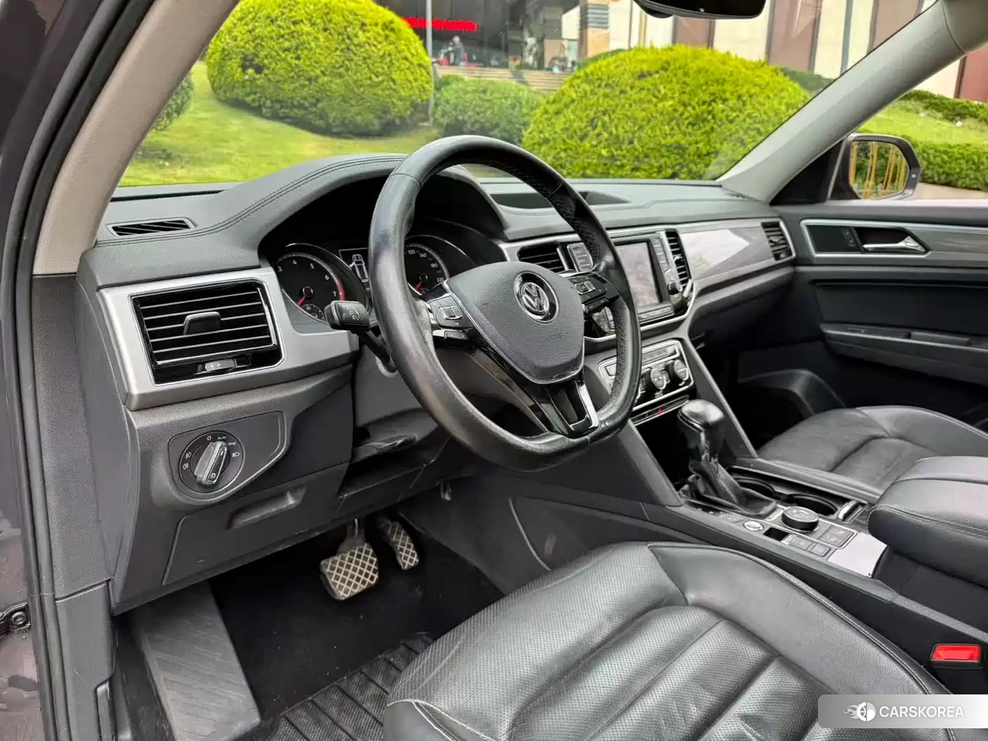 Volkswagen Touareg id 4600881 из Китая 22