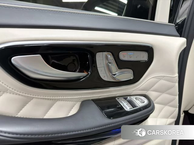 Mercedes-Benz V-class id 4359654 из Китая 20
