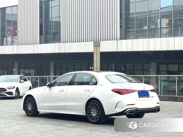 Mercedes-Benz Class C 2023 Белый из Китая, фото 6
