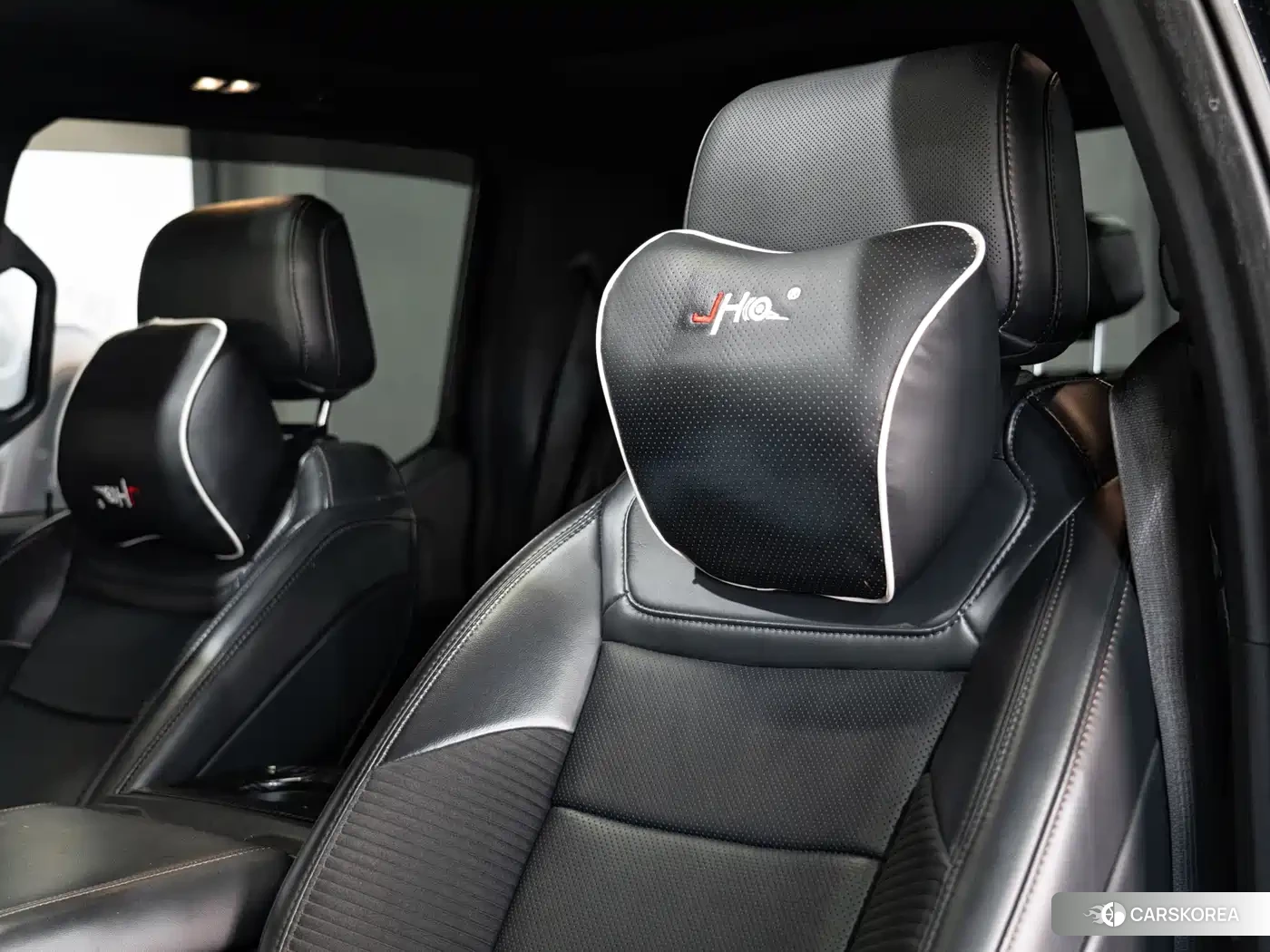 Ford F-150 Raptor 2023 Черный из Китая, фото 6