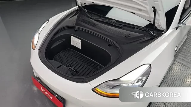 Tesla Model 3 id 3727676 из Кореи 16