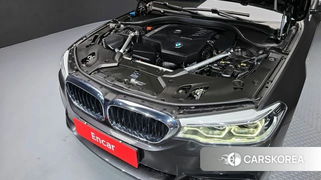 BMW 5 Series (G30) id 4324821 из Кореи 16
