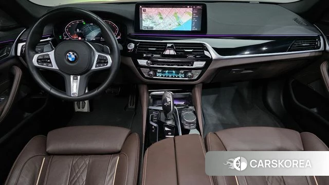 BMW 5 Series (G30) id 4893569 из Кореи 26