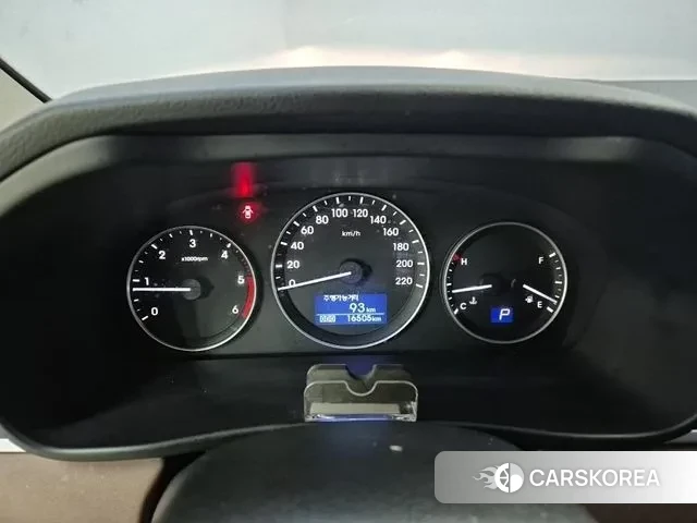 Hyundai The New Grand Starex id 3737344 из Кореи 16