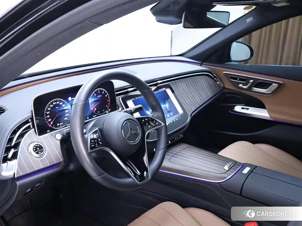 Mercedes-Benz E-Class id 4570563 из Китая 21