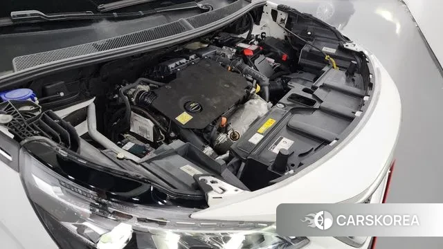 Peugeot 5008 second generation id 2990923 из Кореи 16