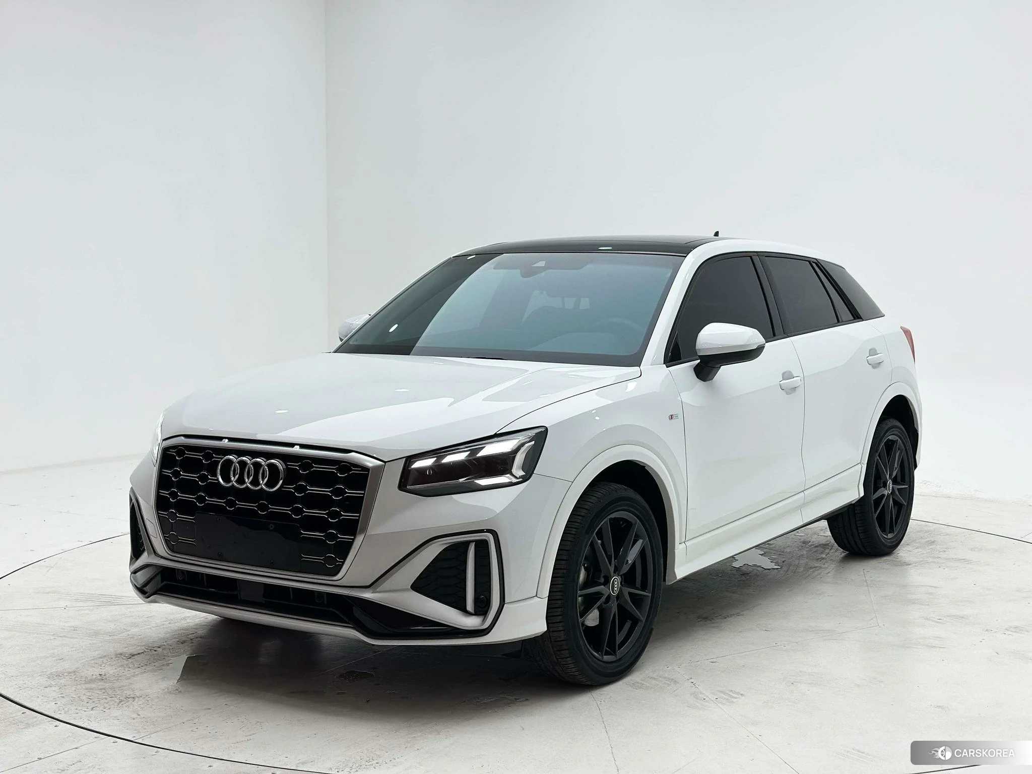 Audi Q2L id 4413279 из Китая 20