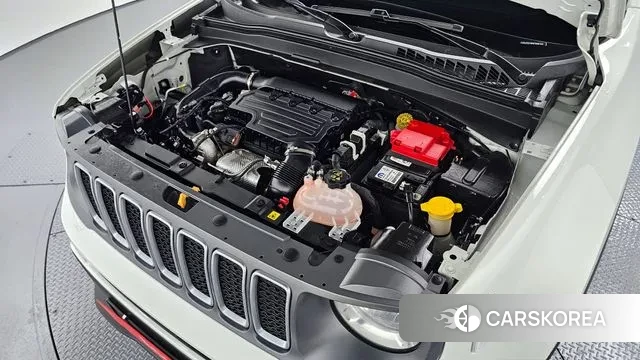 Jeep Renegade id 3560900 из Кореи 16