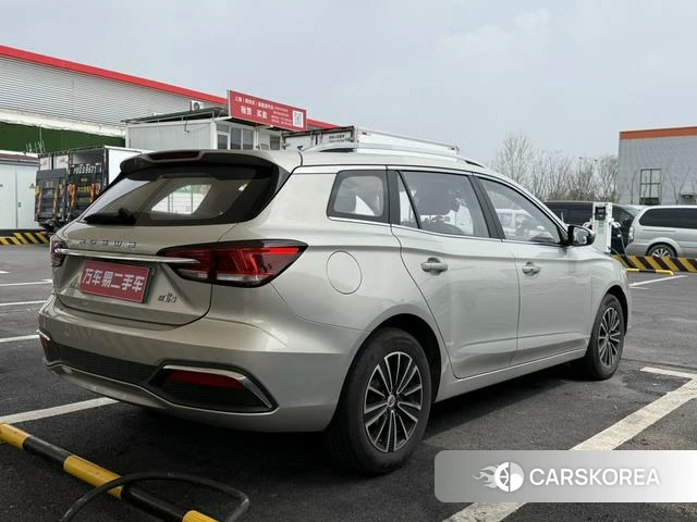 Roewe Ei5 2018 Шампань из Китая, фото 6