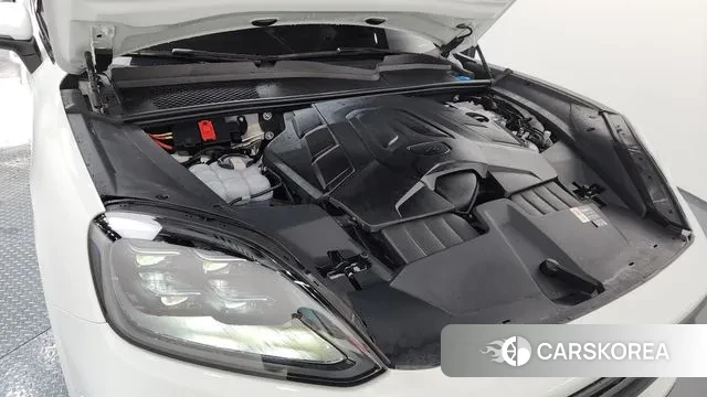 Porsche Cayenne (PO536) id 3405089 из Кореи 16