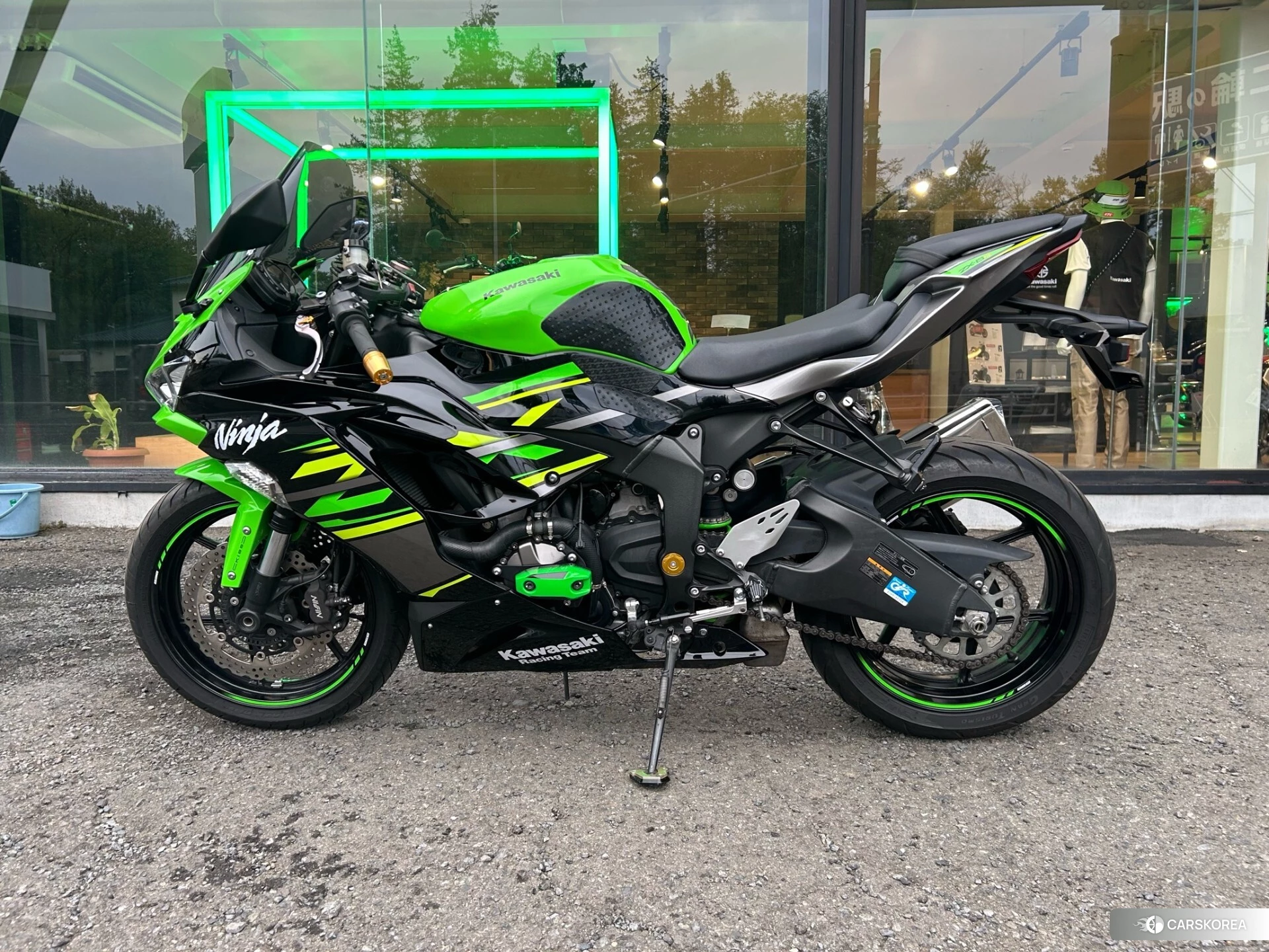 Kawasaki NINJA ZX-6R id 3950470 из Японии 6
