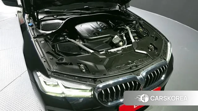 BMW 5 Series (G30) id 3405534 из Кореи 16