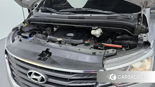 Hyundai The New Grand Starex id 3474850 из Кореи 16