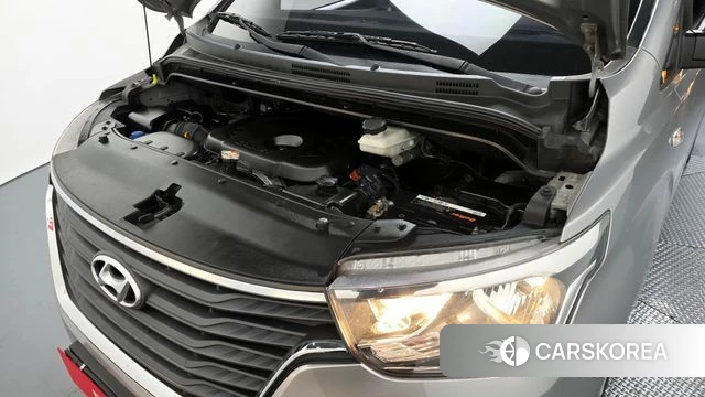 Hyundai The New Grand Starex id 3834812 из Кореи 16