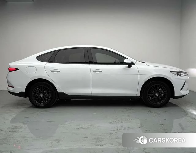 BYD Qin PLUS EV id 4198837 из Китая 16