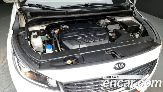 Kia The New Carnival id 2421279 из Кореи 16