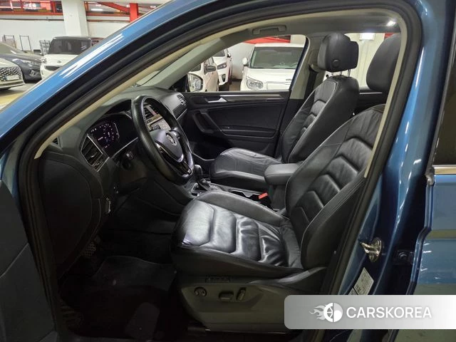 Volkswagen Tiguan Allspace id 4284570 из Кореи 16