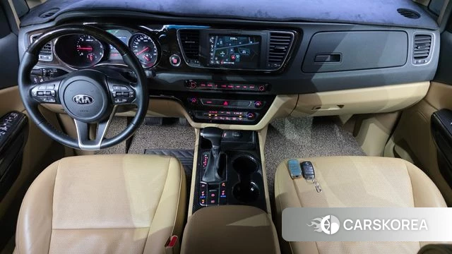 Kia The New Carnival id 4543456 из Кореи 27