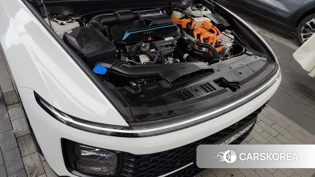 Hyundai Grandeur Hybrid (GN7) id 2930180 из Кореи 16