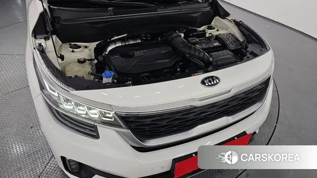 Kia Seltos id 3718296 из Кореи 16