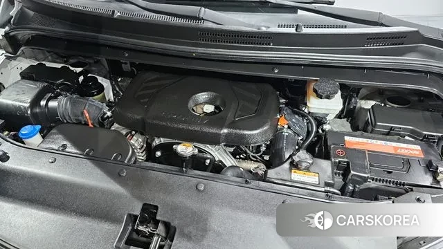 Hyundai The New Grand Starex id 3203115 из Кореи 16