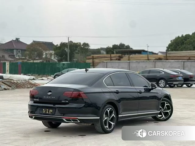 Volkswagen Magotan 2023 Черный из Китая, фото 6