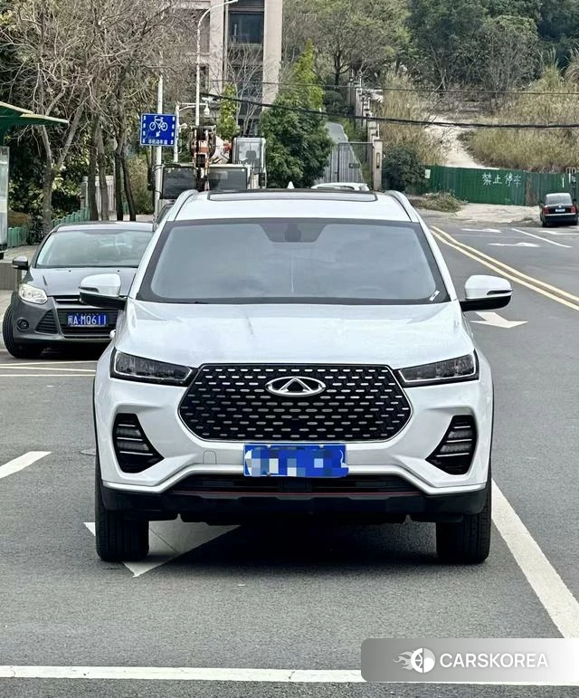 Chery Tiggo 7 2024 Белый из Китая, фото 6