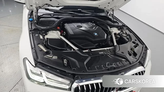 BMW 5 Series (G30) id 3472483 из Кореи 16