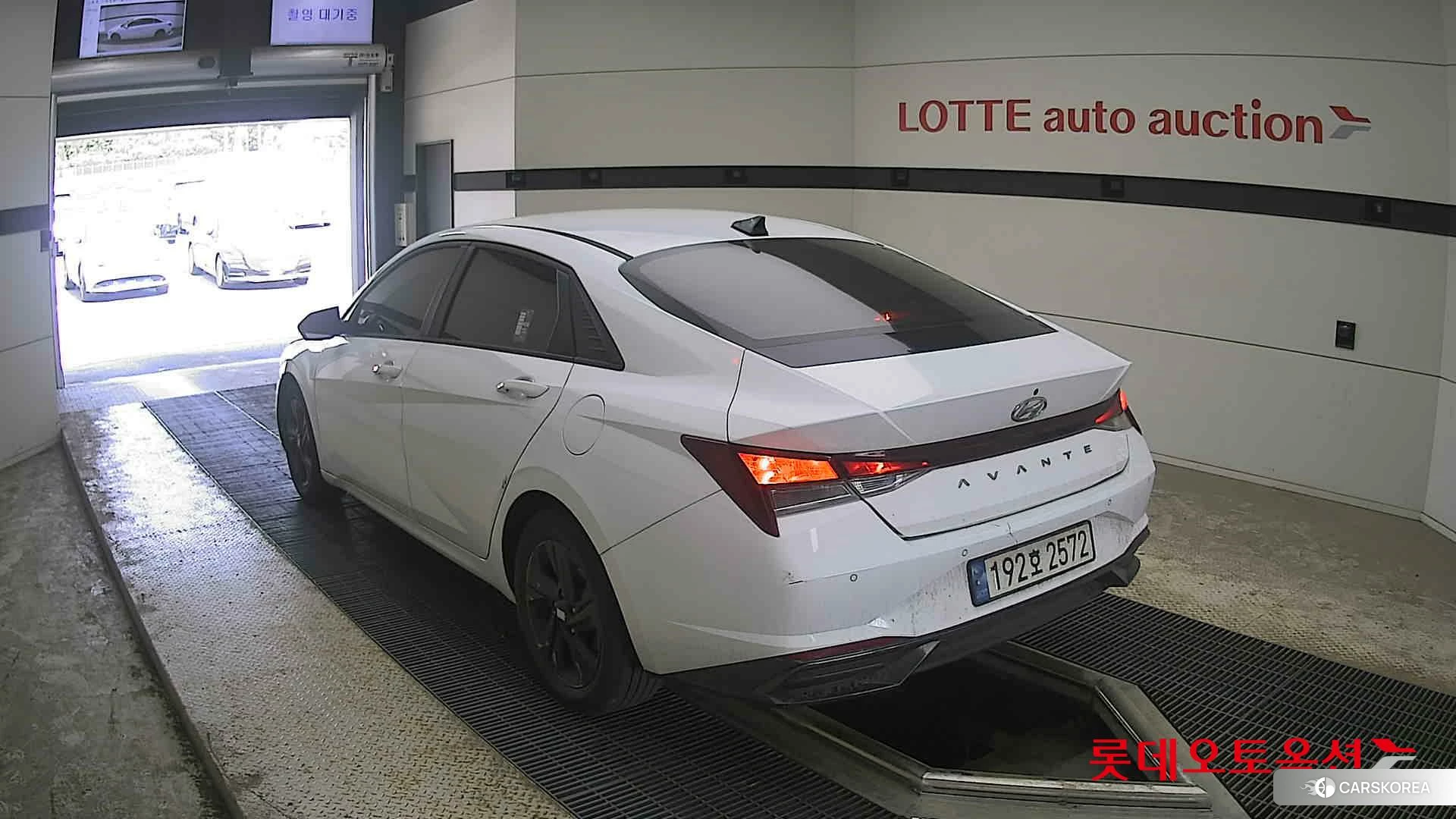 Hyundai Avante id 4289348 из Кореи 34