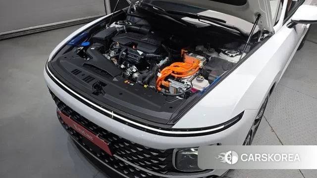 Hyundai Grandeur Hybrid (GN7) id 3353609 из Кореи 16