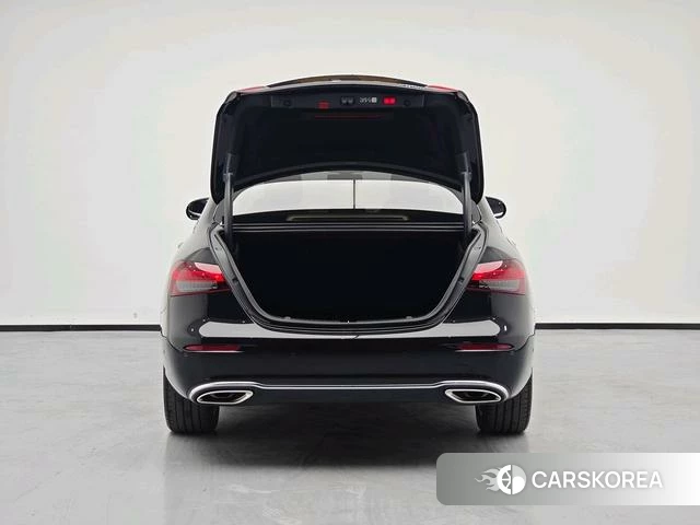 Mercedes-Benz E-class id 4265416 из Китая 16